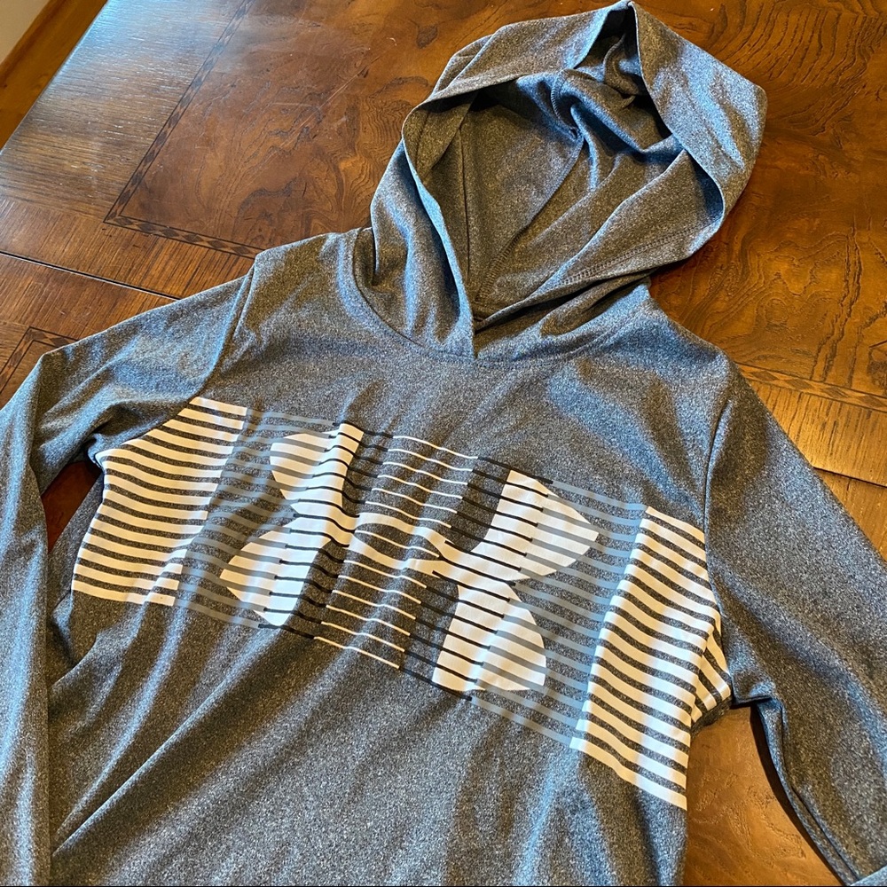 Under Armour girls loose lightweight hood pullover